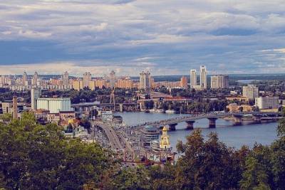 В Киеве обвинили дипломатов в бесхребетности на переговорах с США
