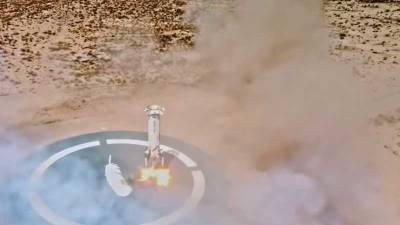 Корабль компании Blue Origin совершил десятиминутный полет до космоса
