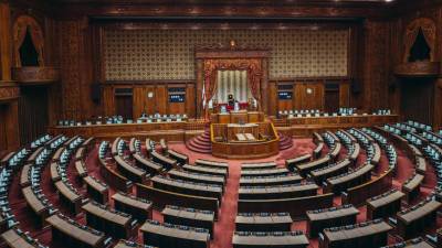 Нижняя палата парламента Японии распущена