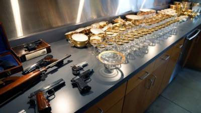 Оружие и бриллианты гангстера Аль Капоне ушли с молотка за 3 млн долларов