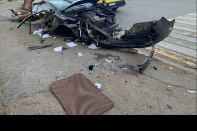 В Уфе скончался пассажир автомобиля Toyota Camry, врезавшегося в столб
