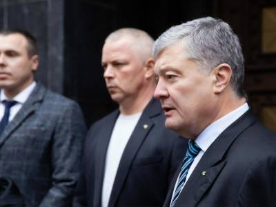 Порошенко прокомментировал обвинения о возможном участии в угольных схемах Медведчука