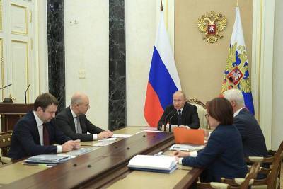 Путин: Россия с ближневосточными партнерами способны находить решения для стабилизации мирового энергорынка