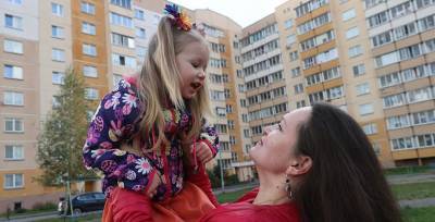 Игорь Петришенко: в Беларуси уделяется особое внимание созданию условий для материнства