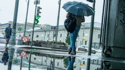 Тишковец спрогнозировал ливни и похолодание в Москве