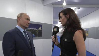 Доллар, энергетика, преемник: ответы Путина американской журналистке