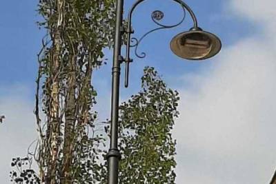 На улице Дзержинского в Волгограде установили фонари под старину