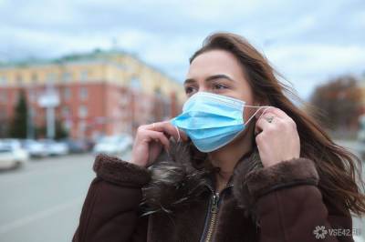 Оперштаб впервые зафиксировал более 31 000 случаев заражения COVID-19 за сутки в РФ