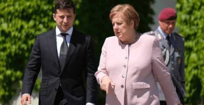 «Нужно было вовремя давить на Зеленского»: Чеснаков объяснил, почему Меркель не смогла организовать нормандский саммит