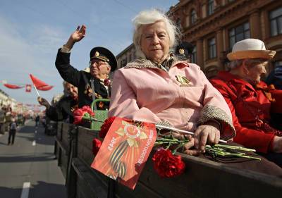 Защитники блокадного Ленинграда получат по 50 тысяч рублей