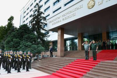 «Вопрос даже не обсуждается»: Узбекистан отказался размещать на своей территории американских военных