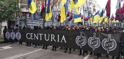 На «марше УПА» в Киеве неонацисты угрожают грозят резней и...