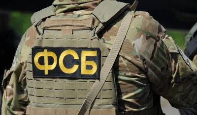 Бывший сотрудник ФСБ похитил у жителя Петербурга 10 млн рублей