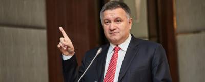 Экс-глава МВД Украины Аваков призвал силовиков подготовить военный сценарий освобождения территорий