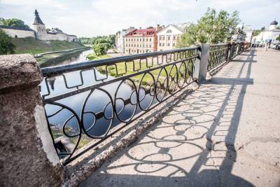 Выделение средств на реконструкцию Троицкого моста обсудят псковские депутаты