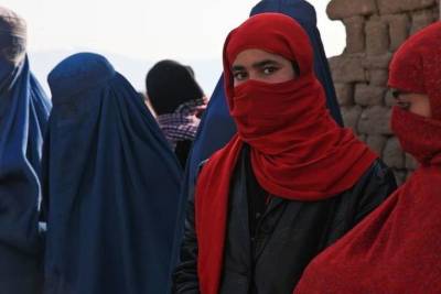 Талибы заявили о возвращении женщин в систему здравоохранения Афганистана