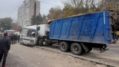 Три человека пострадали в ДТП с маршруткой в Воронеже