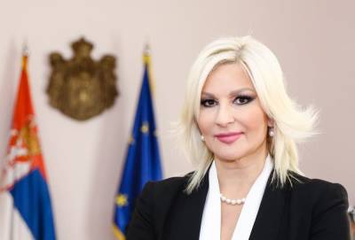 Сербский вице-премьер заподозрила оппозицию в шизофрении по Косово