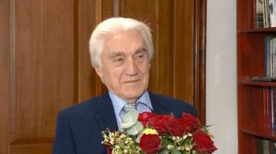 Директор картинной галереи Кирилл Застрожный отметил 70-летие