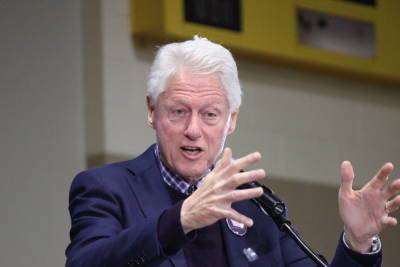 СМИ: Билл Клинтон госпитализирован с заражением крови