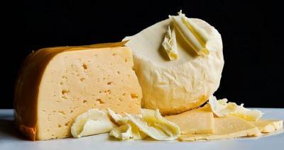 Беларусь продолжает увеличивать экспорт сыров и масла