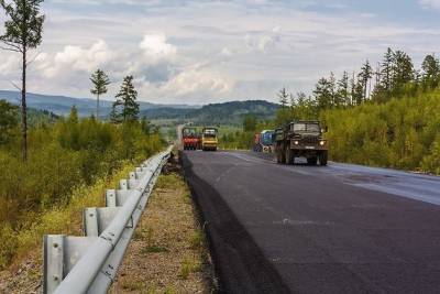 Осипов поручил ввести ночные смены для ремонта дорог в Забайкалье из-за срывающихся сроков