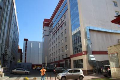 Новосибирскую клинику НИИТО потребовали признать банкротом из-за долга в 20 млн рублей