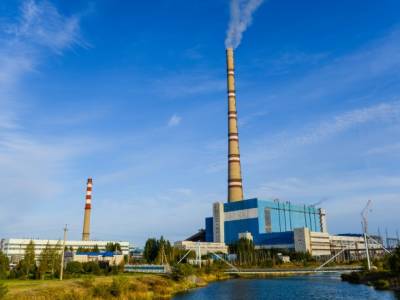 На трех елетростанциях в Казахстане аварийно отключились большие энергоблока