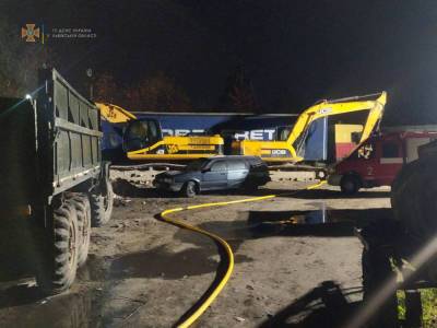 В результате пожара в металлическом вагоне во Львове погибли три человека – ГСЧС