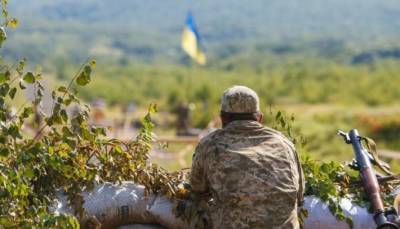 На Донбассе российские боевики продолжают обстреливать солдат ВСУ