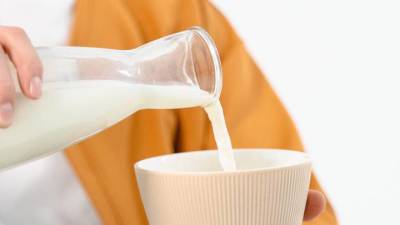 Диетолог назвала безопасные порции молочных продуктов в ежедневном рационе