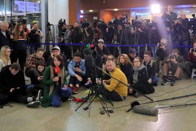 В России пообещали поддерживать всех работающих на русском языке журналистов