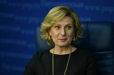 Святенко назвала самореализацию женщин инвестицией в развитие страны