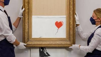 Частично уничтоженную картину Бэнкси продали за 18,5 миллионов фунтов