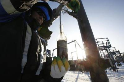 Газпром может вернуться к спотовым продажам газа после окончания закачки в российские ПХГ