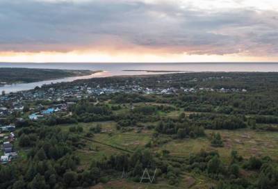 Алексей Брицун показал красивый закат на Ладожском озере