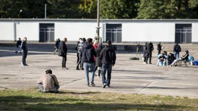 Бранденбург страдает от наплыва просителей убежища: беженки рожают детей прямо на улице