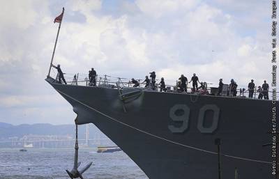 Российский корабль не дал эсминцу США нарушить границу РФ в Японском море