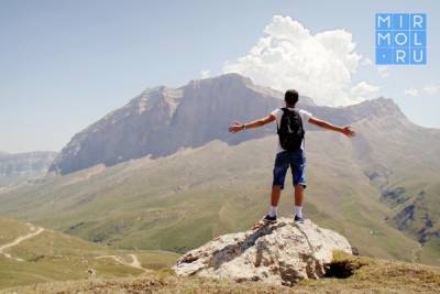 Побывавший во всех регионах России путешественник назвал Адыгею и Дагестан лучшими направлениями для отдыха