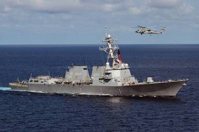 Сенатор объяснил попытку эсминца ВМС США нарушить российскую границу