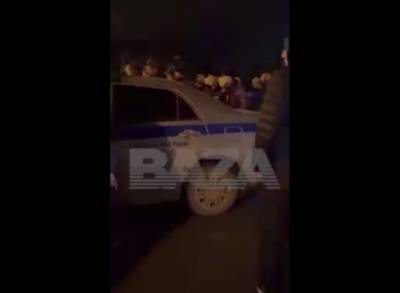 В ХМАО толпа уроженцев Чечни пыталась устроить самосуд над полицейским