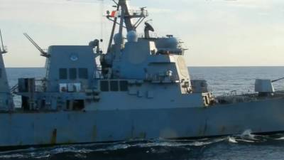 Инцидент с Chafee и "Адмиралом Трибуцем": Пентагон переводит стрелки