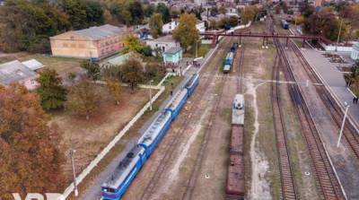 «Укрзализныця» запустила поезд наиболее длинной в Европе узкоколейкою