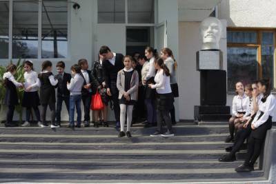 Школьные каникулы в Северной Осетии перенесли на неделю