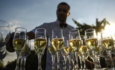 The Times (Великобритания): производители шампанского проиграли в битве с Россией