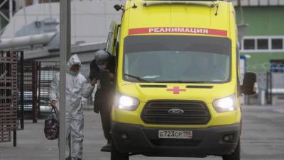 Тысячу коек для пациентов с COVID развернули в петербургской больнице №2