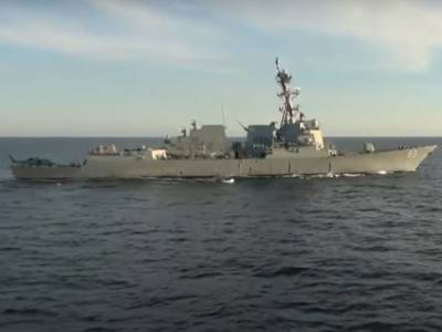 Минобороны опубликовало видео нарушения границы России американским эсминцем