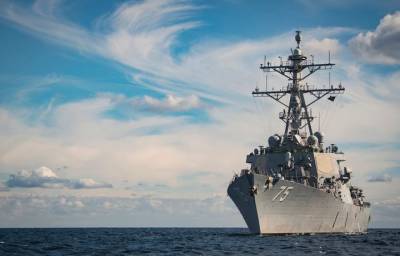 ВМС США назвали ложным заявление Минобороны РФ об инциденте с эсминцем