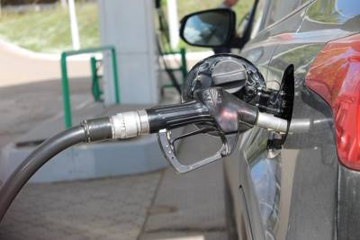 В Уфе еще одна сеть заправок подняла цены на бензин