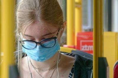 Сорок четыре жителя ЛНР скончались от коронавируса за сутки